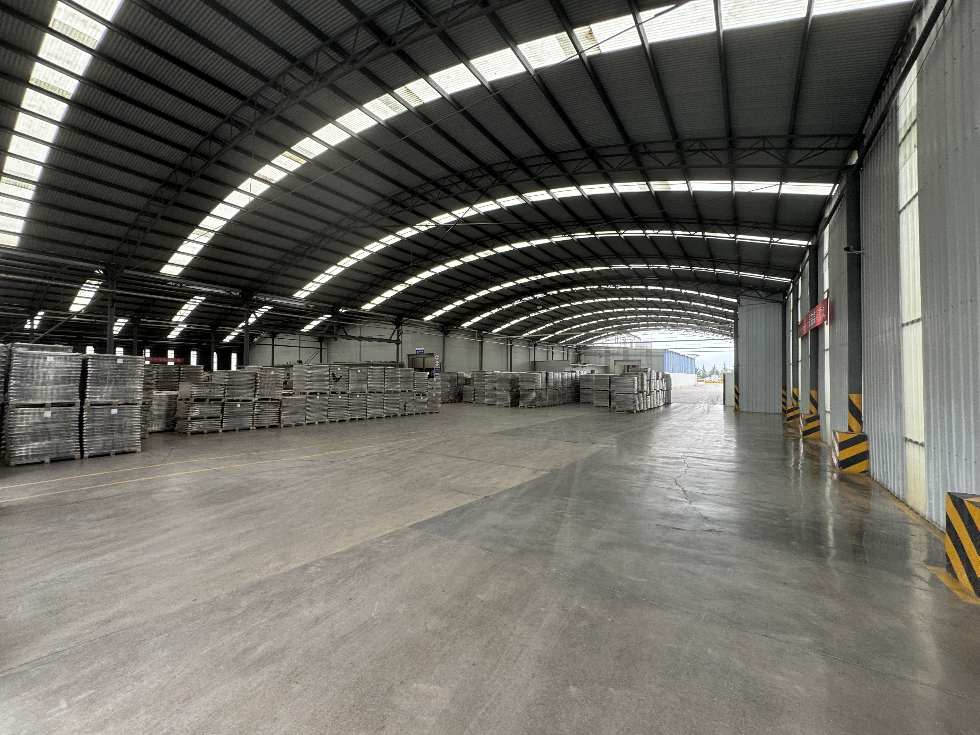 Baoji Yucai Glass Group manufacturing facility in Baoji, Shaanxi, China