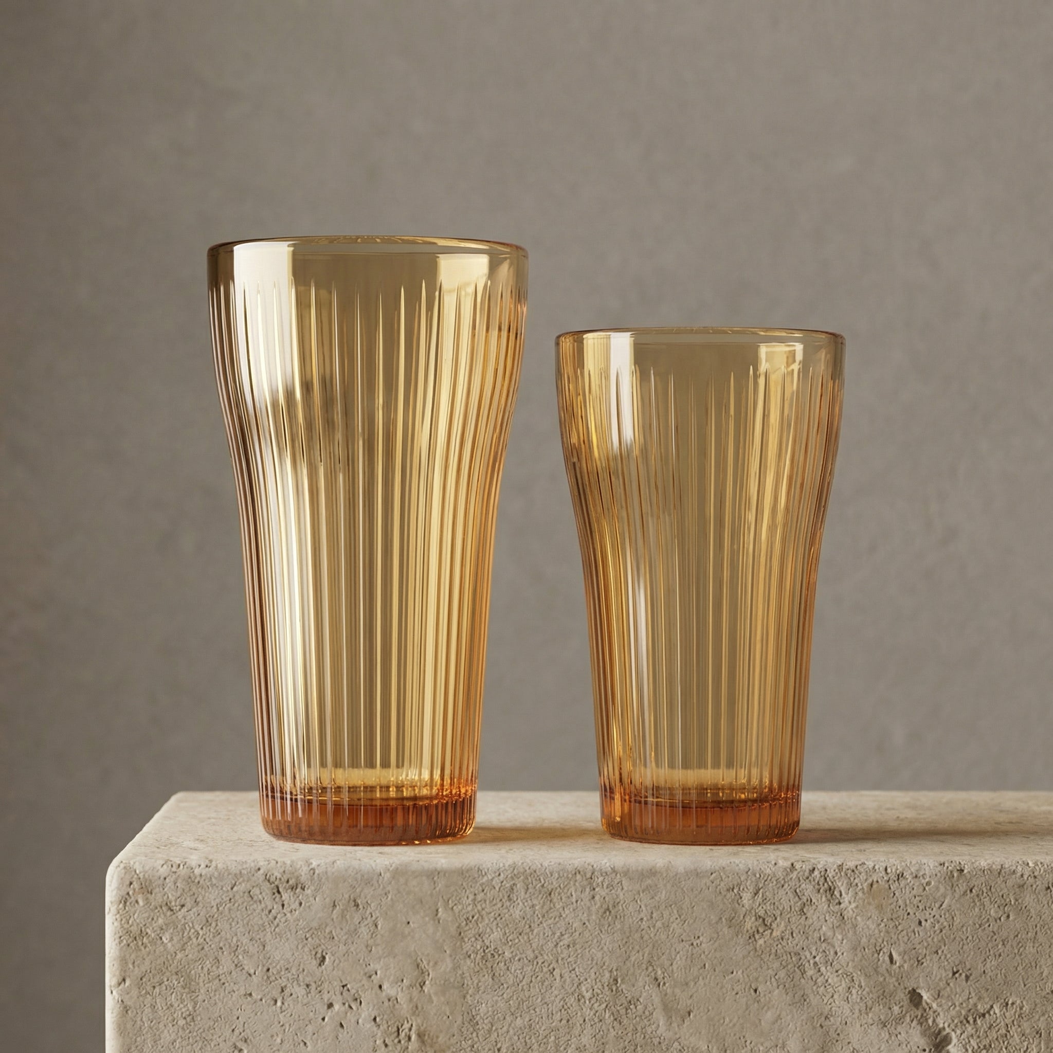 Sienna Glow ribbed amber glass tumbler in 12oz and 17oz sizes made of heat-resistant high borosilicate glass.SOLA & SIENNA
