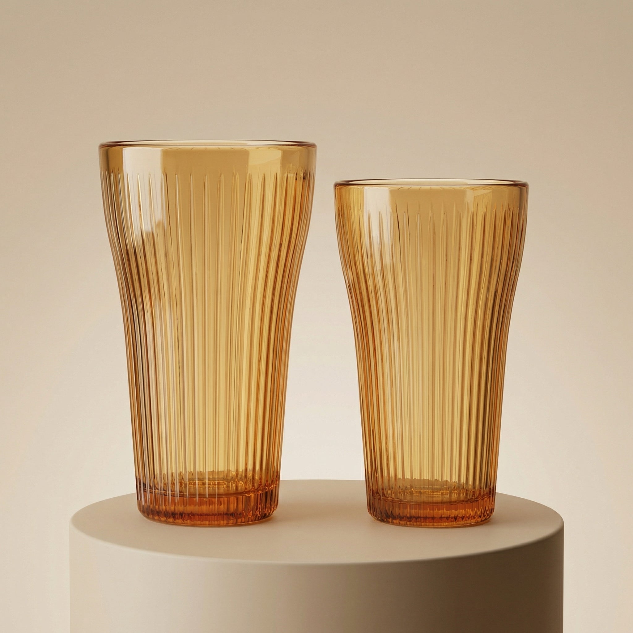 Sienna Glow ribbed amber glass tumbler in 12oz and 17oz sizes made of heat-resistant high borosilicate glass.SOLA & SIENNA